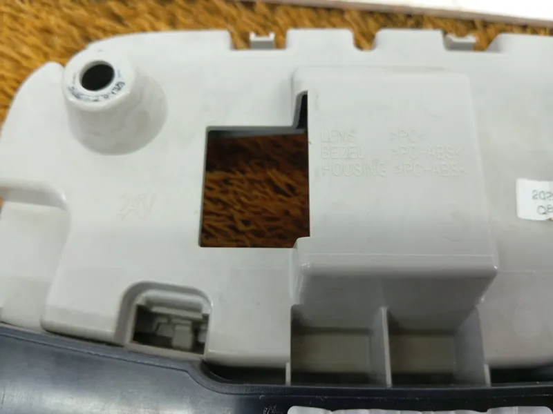 Плафон салона