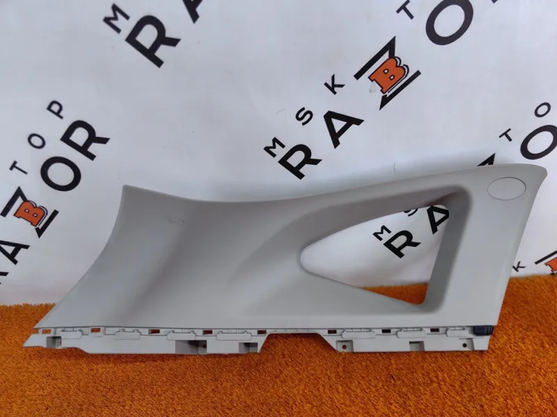 Накладка на стойку кузова