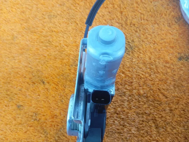 Стеклоподъемник