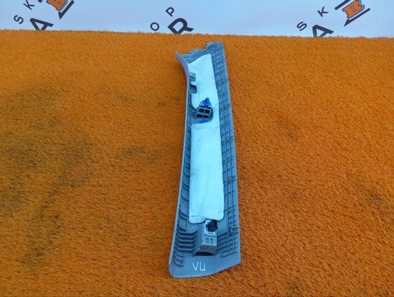 Накладка на стойку кузова