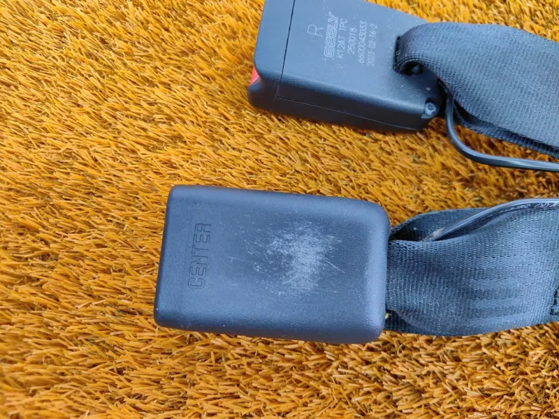 Ответная часть ремня безопасности