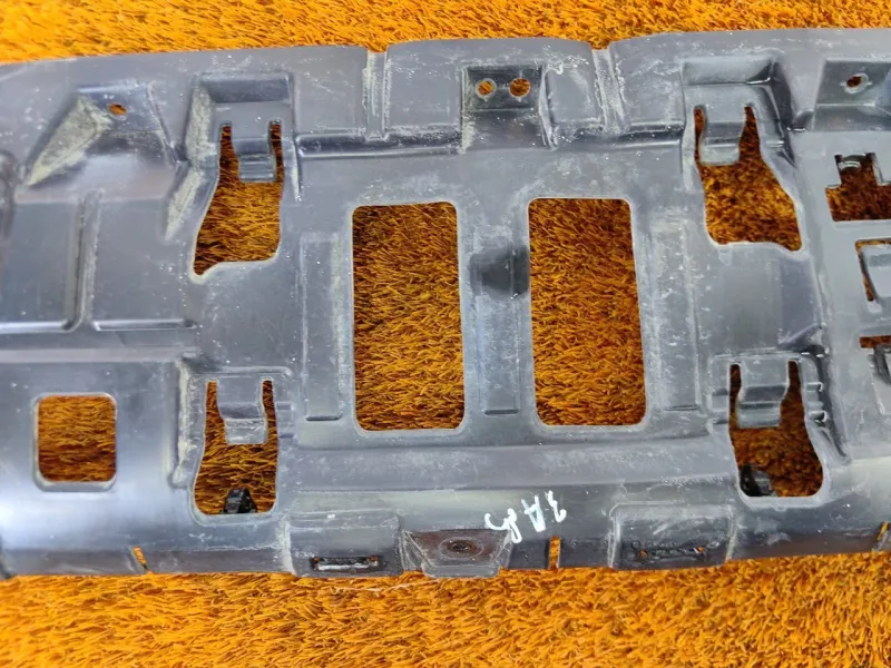 Кронштейн бампера