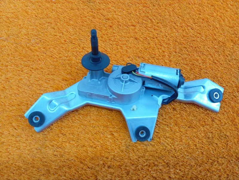 Моторчик стеклоочистителя