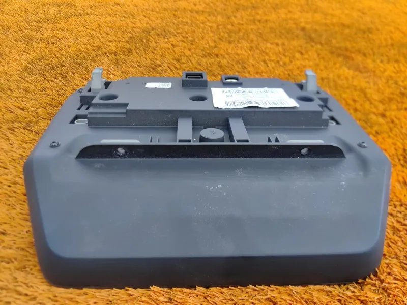 Панель приборов