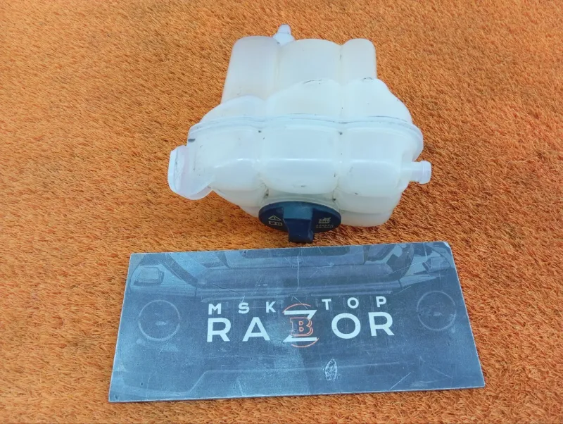 Бачок расширительный