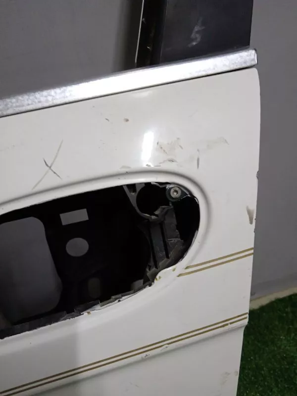 Дверь BMW 7-Series 2002 41517202081 E65/E66, передняя левая