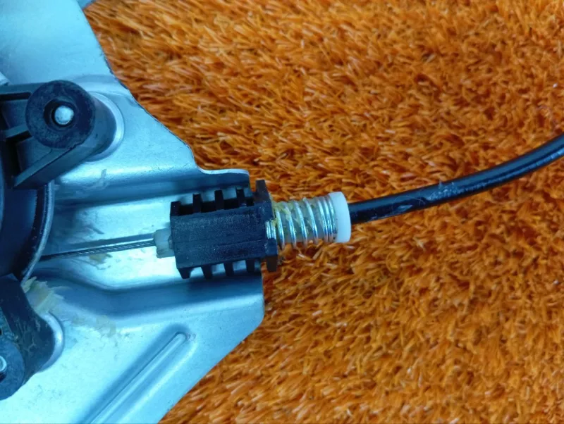 Стеклоподъемник