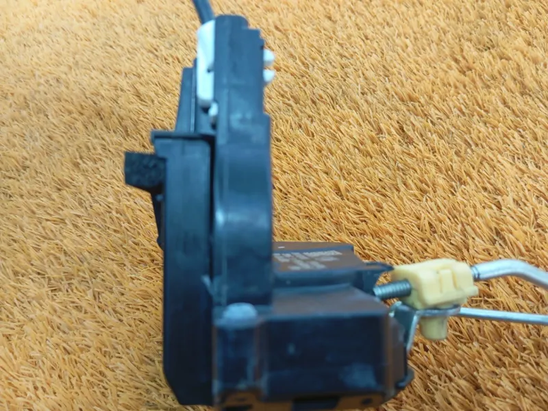 Замок двери