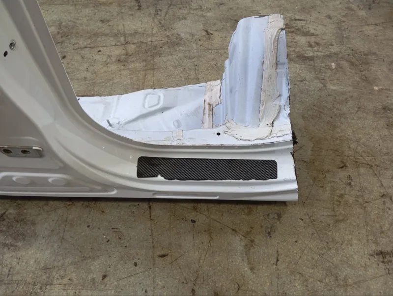 Порог с центральной стойкой