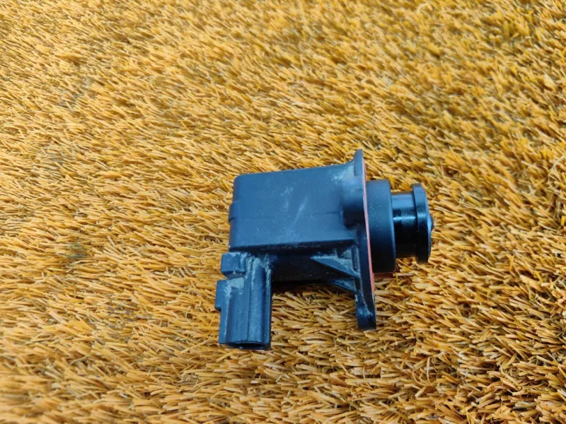 Клапан электромагнитный