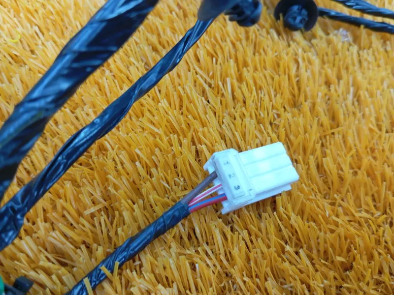 Проводка крышки багажника