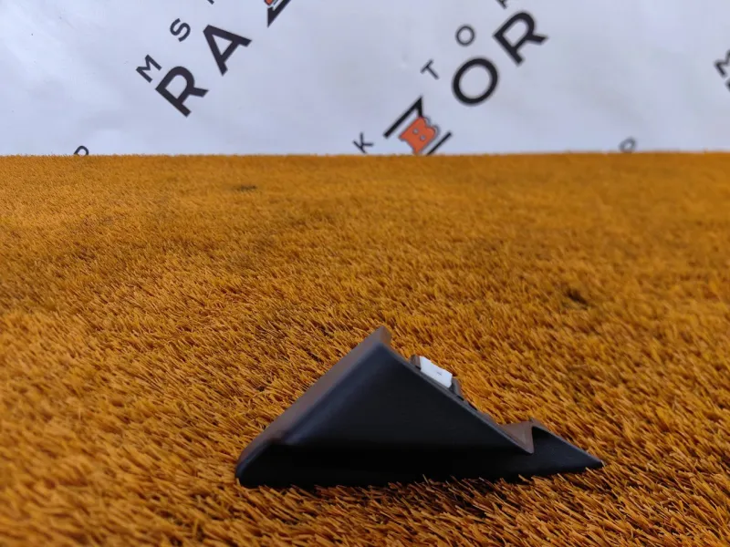 Уголок двери Changan UNI-V 2023 6102280DE01, передний правый