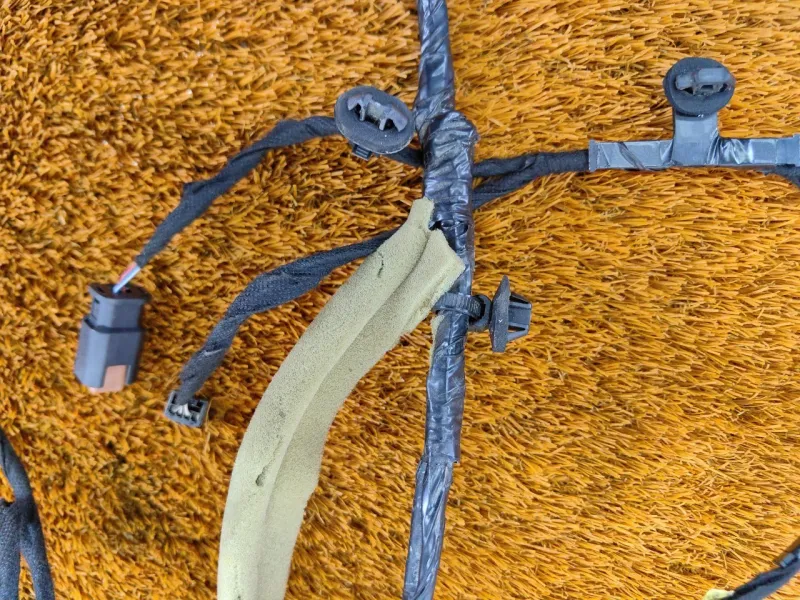 Проводка двери