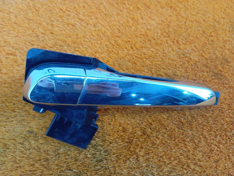 Ручка двери наружняя