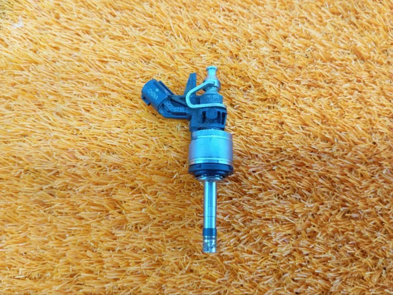 Форсунка топливная