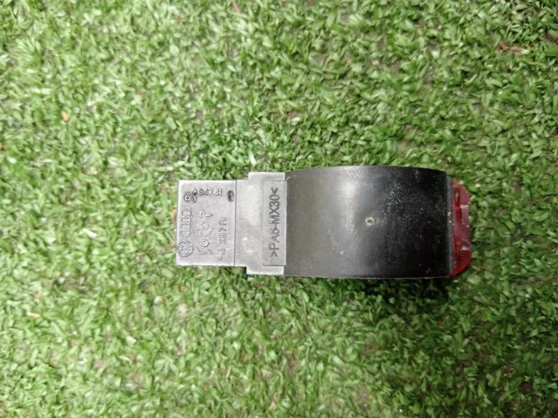 Плафон подсветки двери