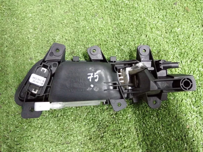 Ручка двери внутренняя