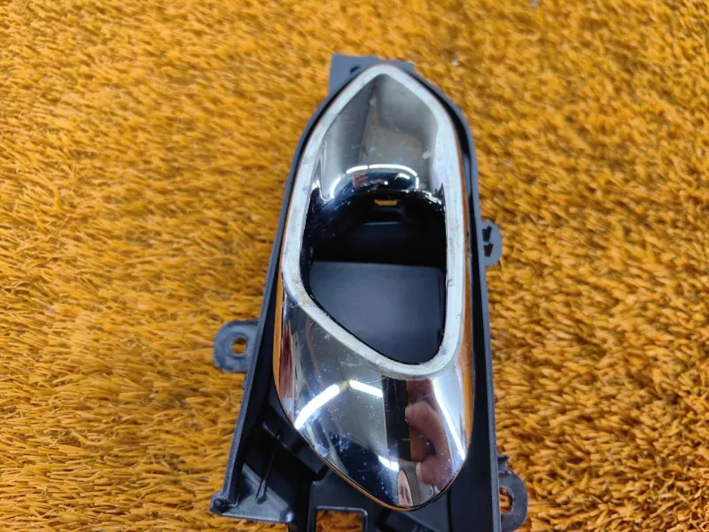 Ручка двери внутренняя