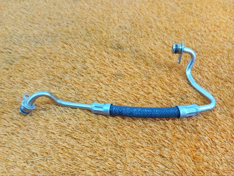 Трубка турбокомпрессора