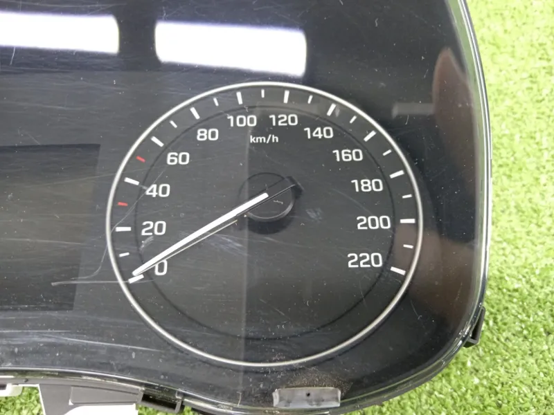 Панель приборов