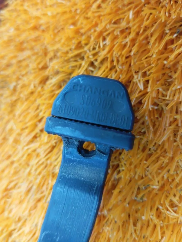 Ограничитель двери