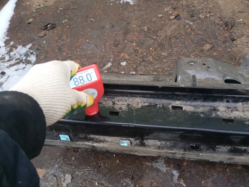 Порог с центральной стойкой