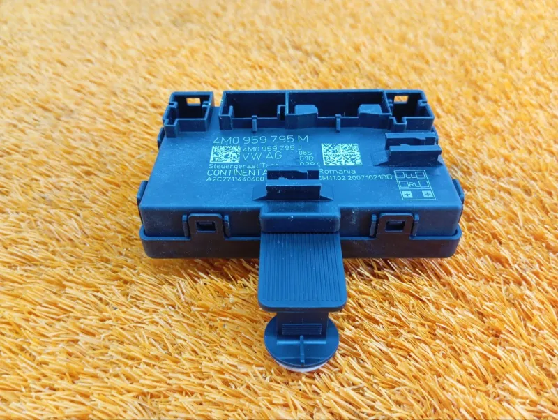 Блок управления двери