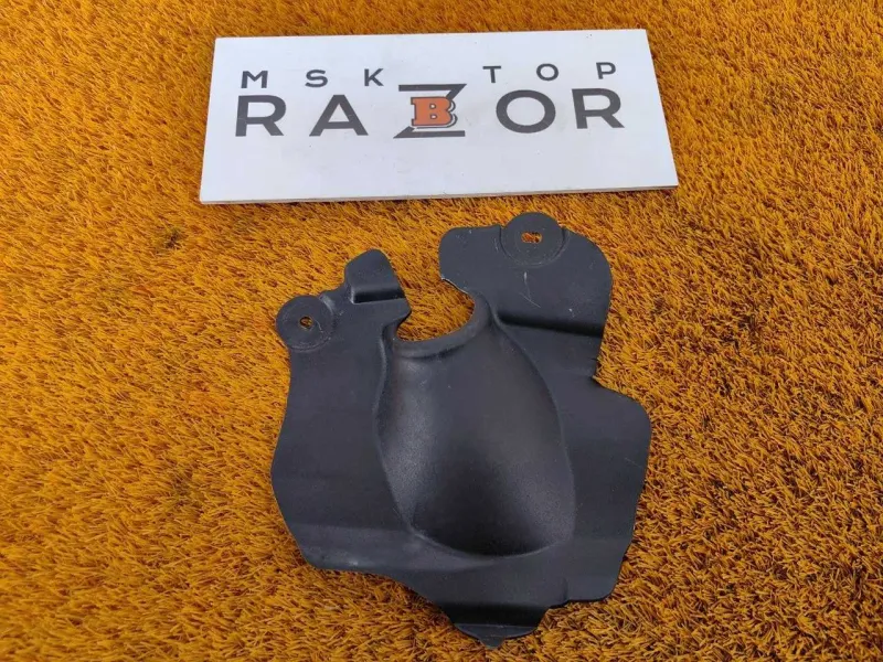 Кожух рулевой колонки