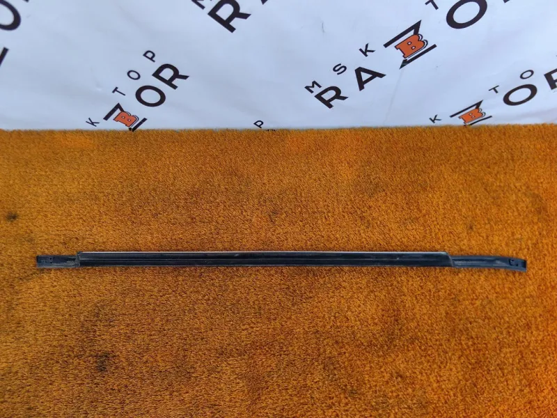 Молдинг двери