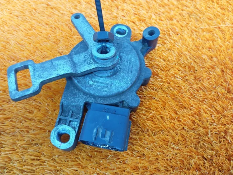 Датчик положения селектора АКПП (Ингибитор АКПП)