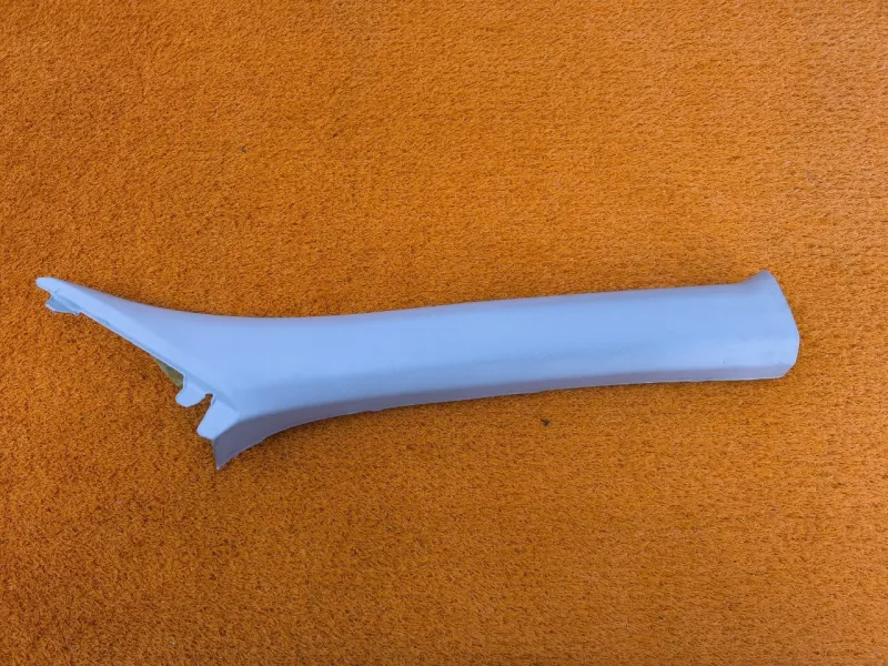 Накладка на стойку кузова