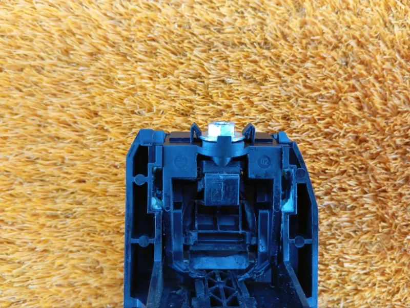 Ручка двери наружняя