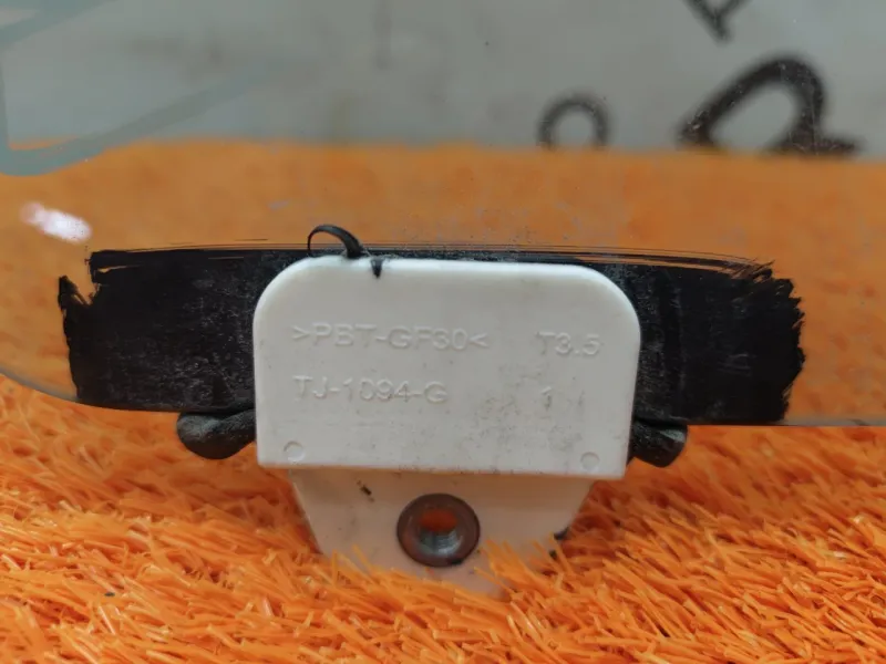 Стекло двери