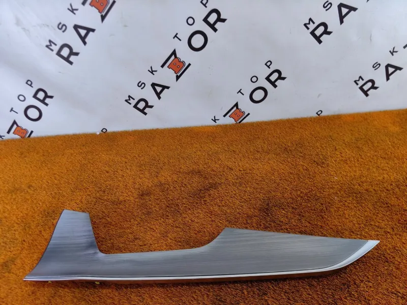 Накладка двери