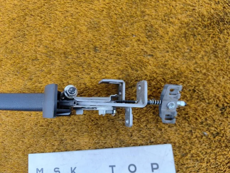 Рычаг стояночного тормоза