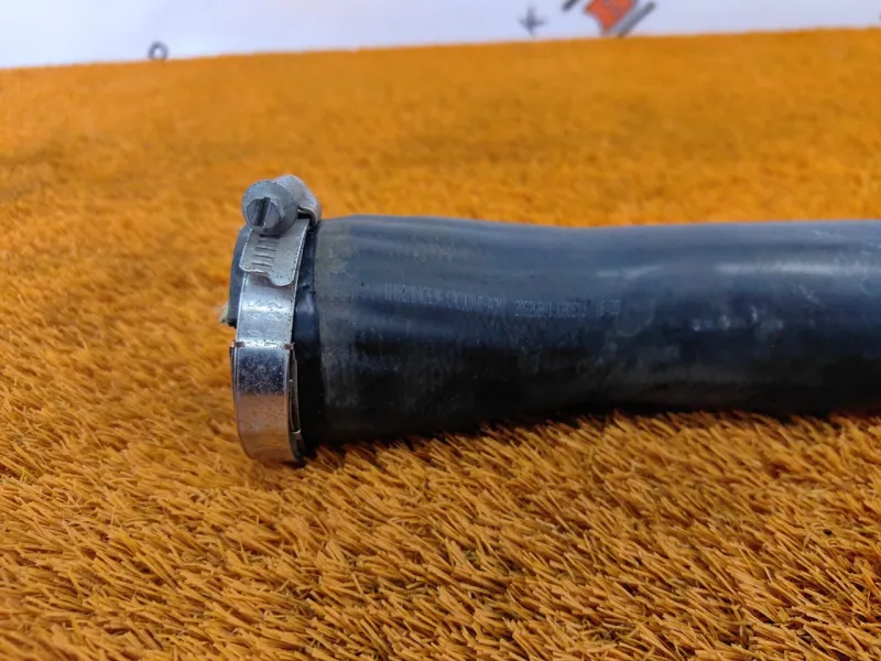 Патрубок интеркулера