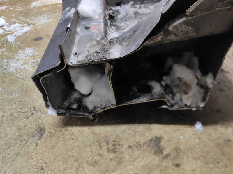 Порог с центральной стойкой