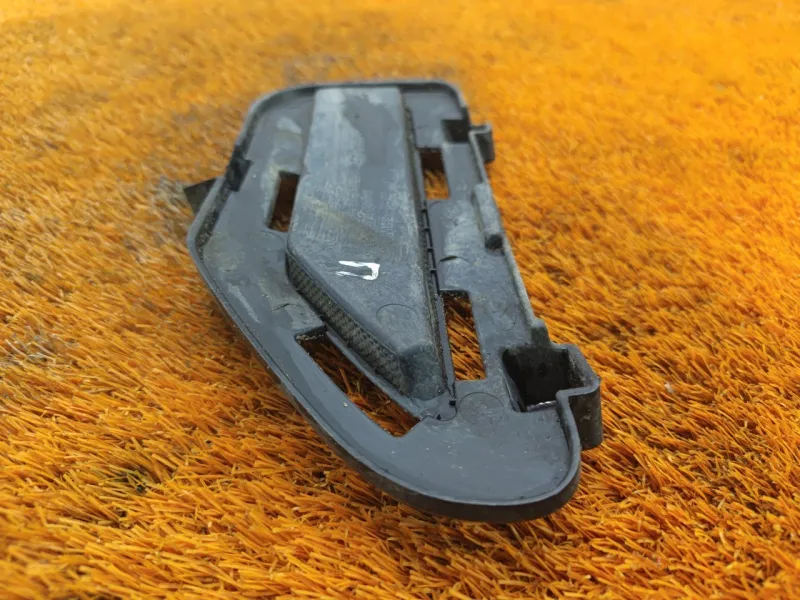 Накладка бампера