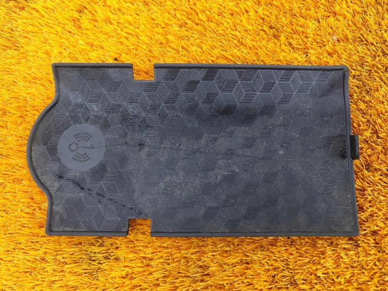 Коврик центральной консоли