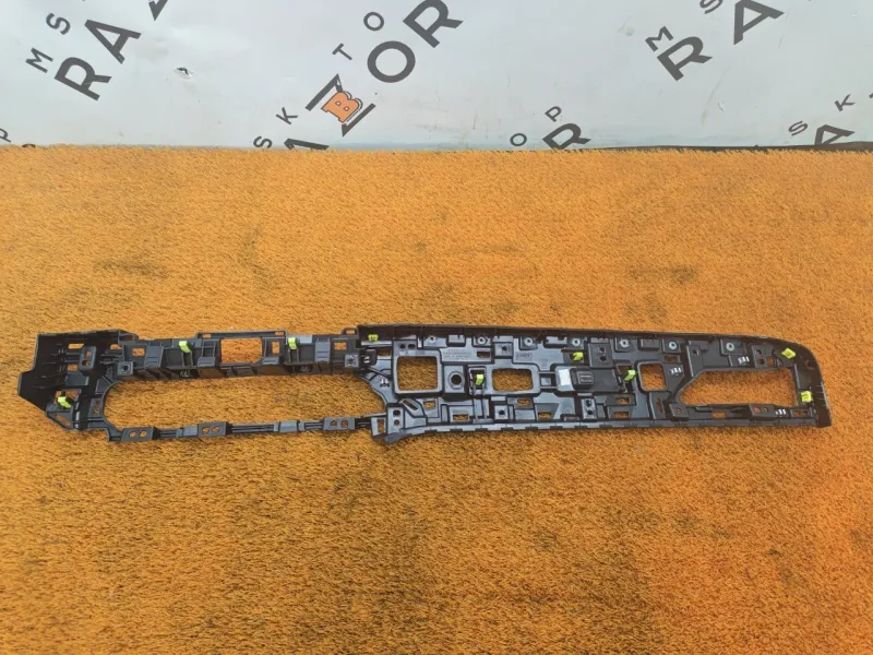 Накладка на торпедо