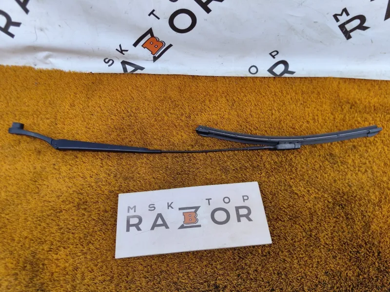 Поводок стеклоочистителя лобового стекла