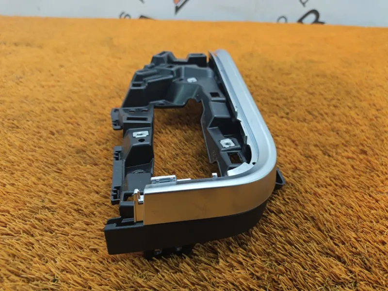 Накладка на торпедо