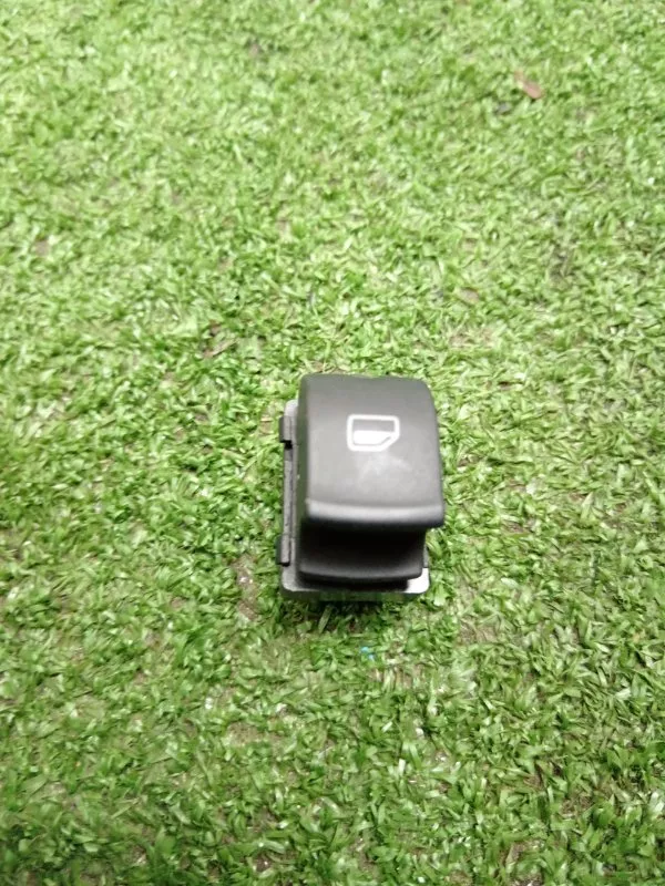 Кнопка стеклоподъемника