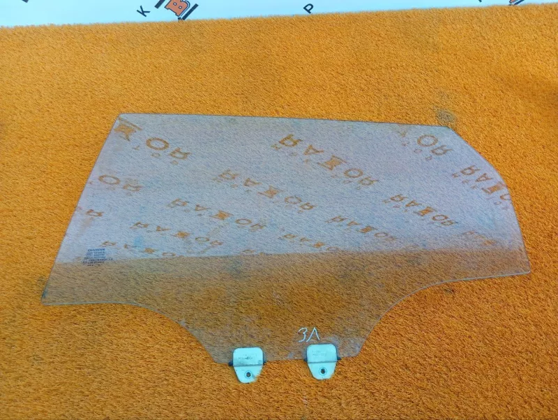 Стекло двери