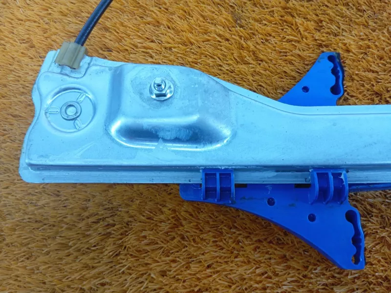 Стеклоподъемник