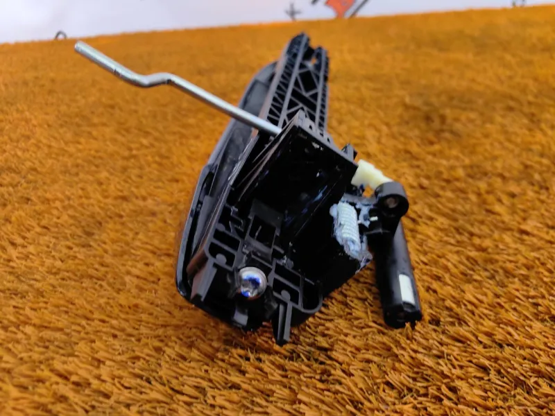 Ручка двери наружняя