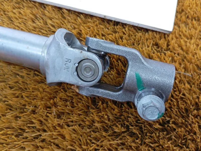 Рулевой карданчик