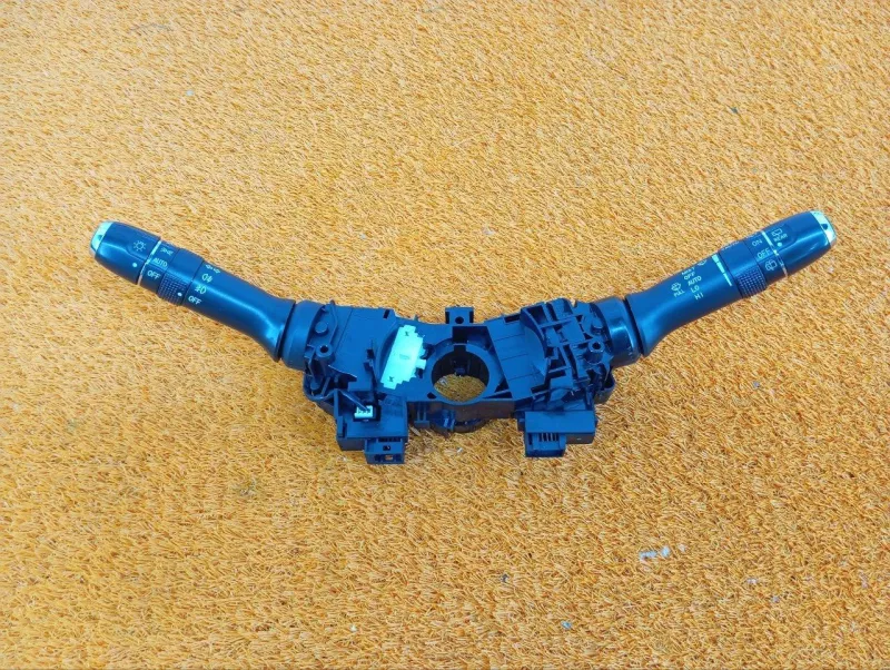 Подрулевой переключатель