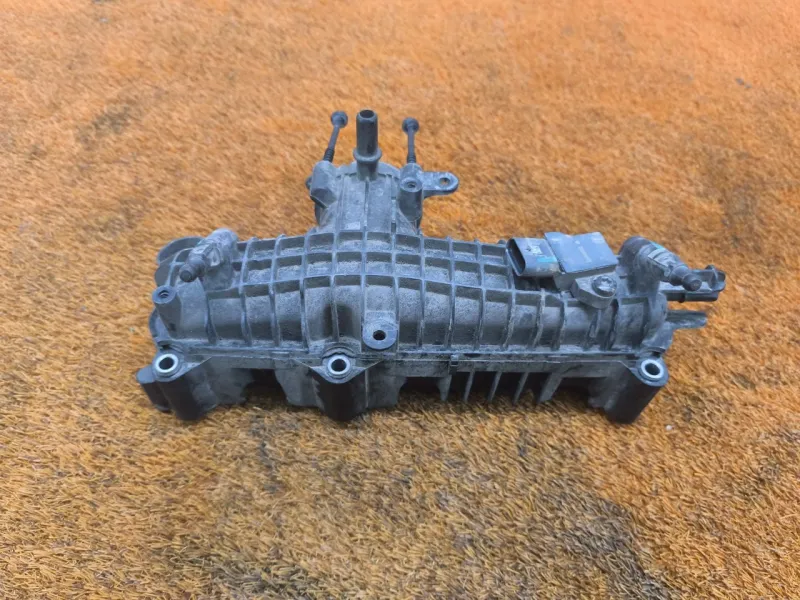 Коллектор впускной