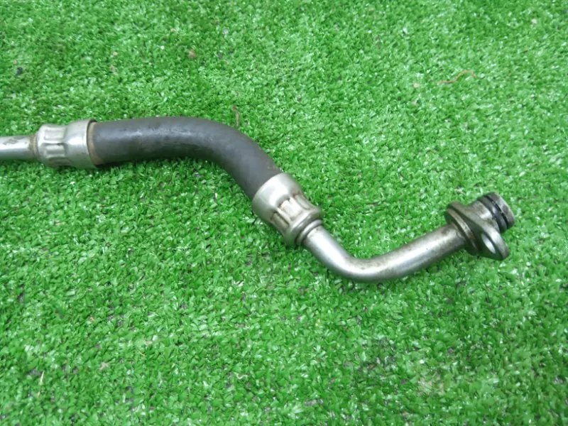 Трубка турбокомпрессора